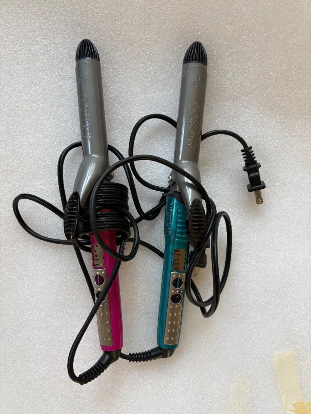 2 Curling Irons CONAIR INFINITI